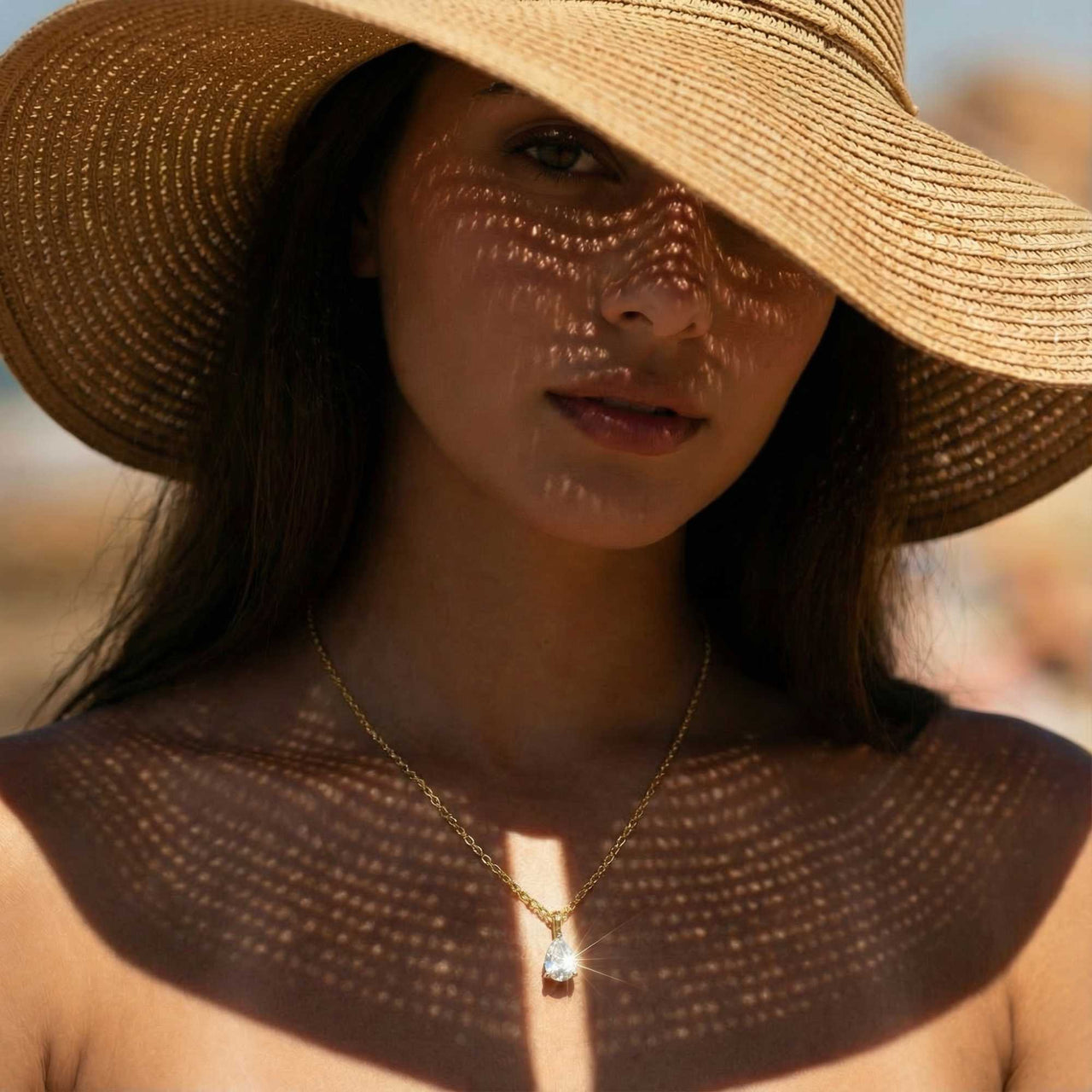 Astra Teardrop Necklace